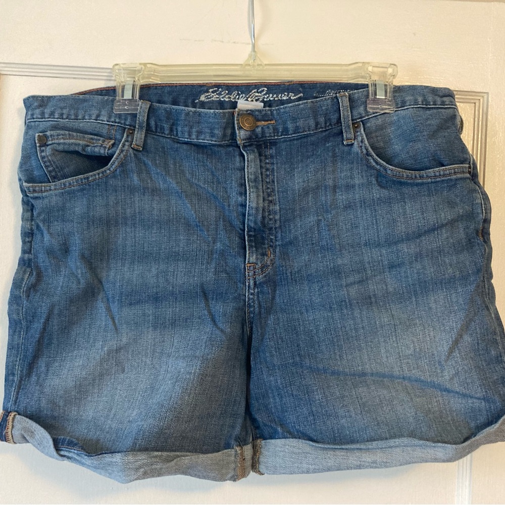 Eddie Bauer shorts size 14